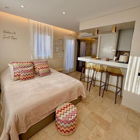 Studio Climatise, Terrasse, Parking Prive, 50M De La Plage Saint-Tropez Exterior photo